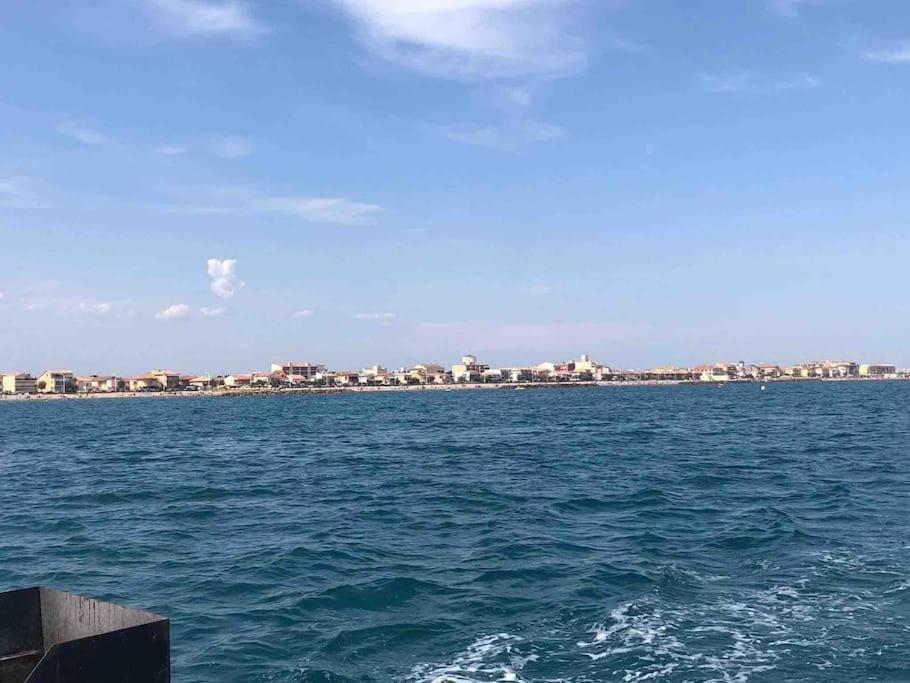 T2 Neuf + Piscine, 5 Mn A Pied Des Plages Sérignan Esterno foto