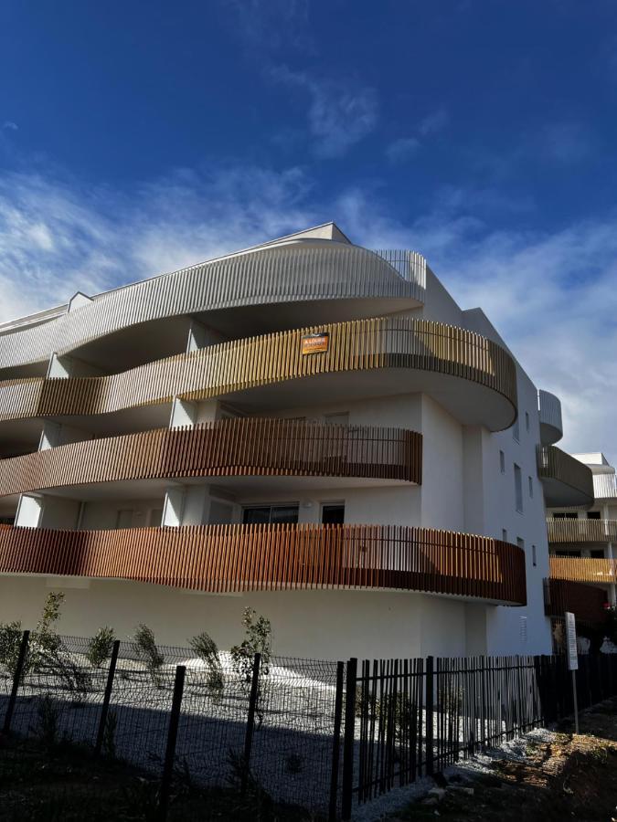 T2 Neuf + Piscine, 5 Mn A Pied Des Plages Sérignan Esterno foto
